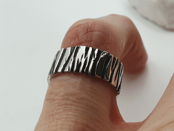 Shard Ring – Handmade Silver Symbolising Strength Through Fracture handmade silver ring symbolising strength through fracture – Shard